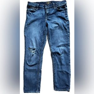 Vintage Lucky Brand Lolita Crop- Size 8/29